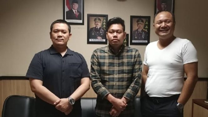 					Buronan Kejari Sinjai, GRP alias AGL (39), seorang wiraswasta asal Kota Makassar. (Foto: Ist/ Kejagung)