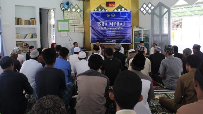 					Isra Mi'raj diikuti seluruh WBP Rutan Masamba yang beragama Islam. (Foto: Ist)