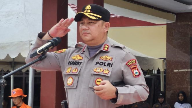 					AKBP Harry Azhar Saat Jabat Kapolres Sinjai. (Foto: Ist)