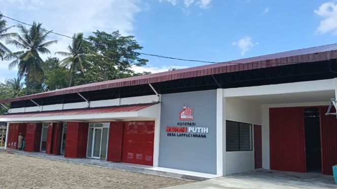 					Pembangunan Koperasi Merah Putih di Desa Lappacinrana, Kecamatan Bulupoddo, Kabupaten Sinjai. (Foto: Ist)