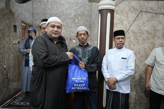 					Safari Ramadan Wali Kota Makassar Akan Sentuh Seluruh Kecamatan, Siapkan Paket Bantuan