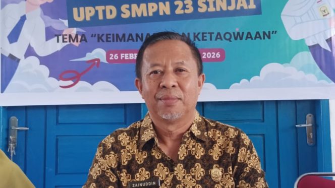 					Kepala SMP Negeri 23 Sinjai, Zainuddin, S.Pd., M.Pd Membuka Secara Resmi Kegiatan Kokurikuler P8. (Foto: Ist)