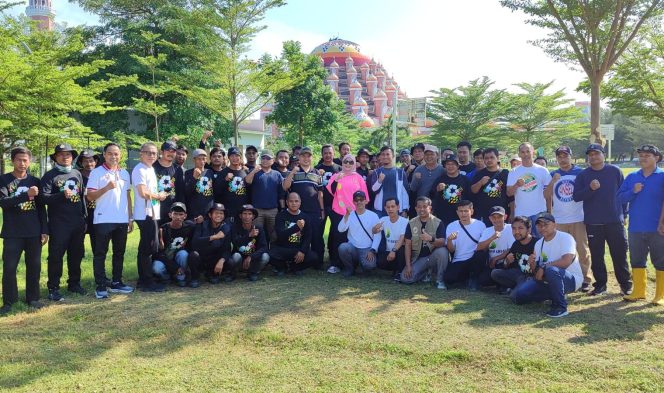 					Dinas Lingkungan Hidup (DLH) dan Kehutanan Pemprov Sulsel bersama DLH Makassar kolaborasi dalam gerakan Indonesia ASRI (dok)