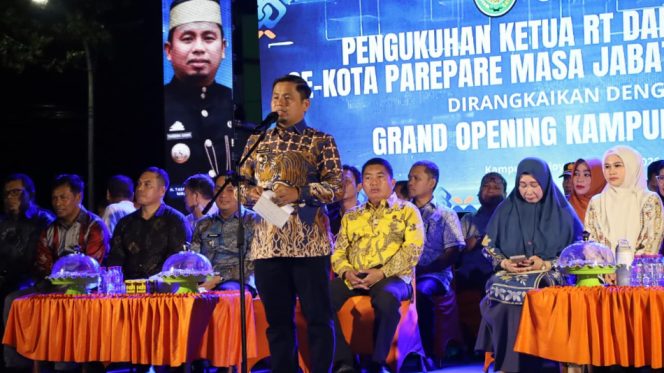 					Peresmian Kampung Enjoy Yang Dilakukan Oleh Wali Kota Parepare Tasming Hamid. [Foto: Ist]