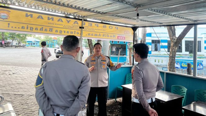 					Kapolres Selayar, AKBP Didid Imawan Pantau Pos Terpadu dan Pamatata. [Foto: Ist/ Humas]