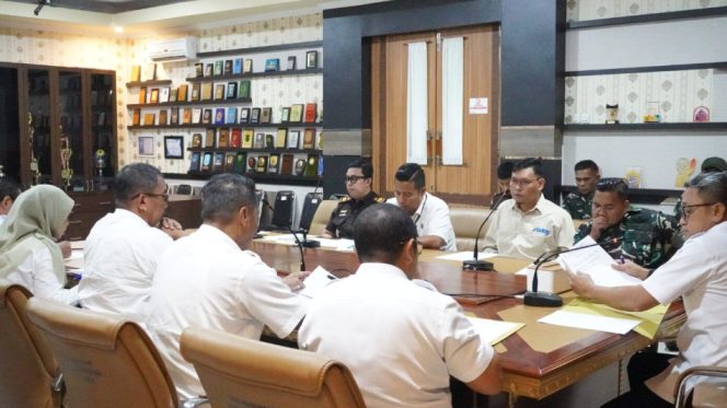 					Rapat Forum Komunikasi Pimpinan Daerah. [Foto: Ist/ Humas]