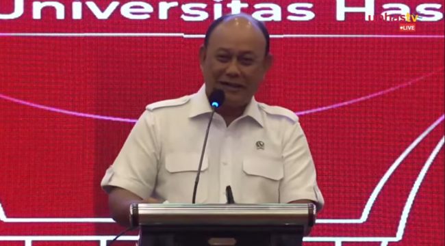 Kepala Badan Gizi Nasional Dadan Hindayana saat hadiri peresmian SPPG milik Universitas Hasanuddin di Makassar (dok.)