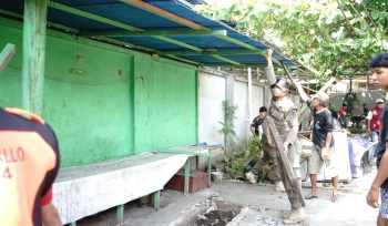 Lapak PKL di Kecamatan  Tallo Kota Makassar ditertibkan. Foto; Ist