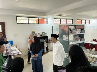 Mensos RI Saifullah Yusuf saat meninjau fasilitas gedung sementara Sekolah Rakyat MA Makassar (dok)