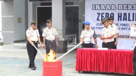 Lapas Palopo musnahkan barang sitaan. Ist