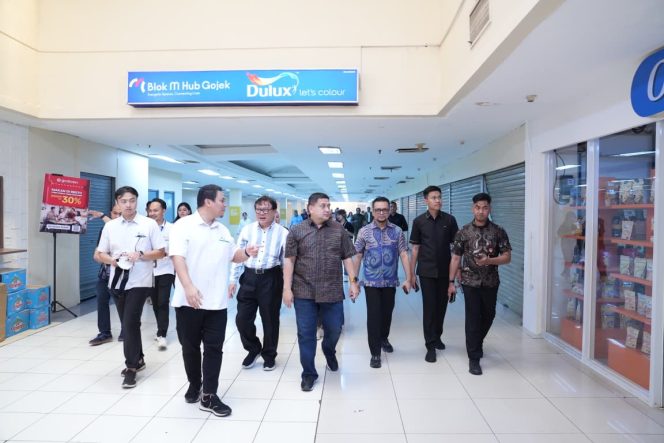 					Wali Kota Makassar, Munafri Arifuddin kunjungi Pasar Blok M Jakarta. Ist