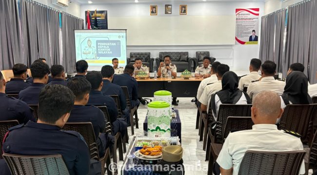 Rutan) Kelas IIB Masamba menggelar kegiatan penguatan tugas pokok dan fungsi (tupoksi) bagi seluruh pegawai di Aula Rutan Masamba, Kamis (23/4). Dok