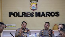 Kapolres Maros AKBP Douglas Mahendrajaya berikan arahan terkait may day. Ist