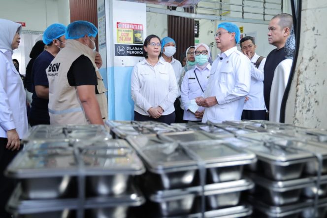 					Minim Anggaran Tetap Tancap Gas Awasi MBG, Taruna Ikrar Sidak Lima SPPG Sehari: Keamanan Pangan Bagi Rakyat Indonesia