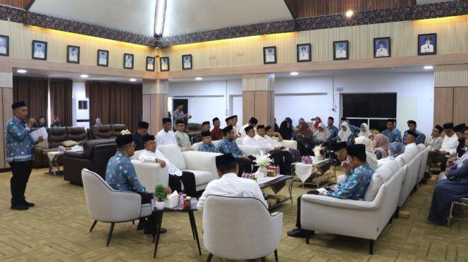 					Wali Kota Parepare Melepas Kontingen Peserta MTQ Tingka Provinsi Sulsel. [Foto: Ist]