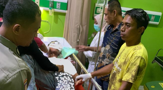 Salah Satu Korban Menjalani Perawatan Intensif di RSUD Sinjai. [Foto: Ist]