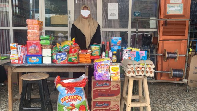 					Salah Satu Tempat Belanja Penerima Bantuan Atensi di Sinjai yang Disediakan oleh Pihak Sentra. [Foto: Istimewa]