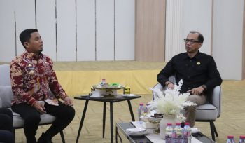 Tasming Hamid Menerima Kunjungan Bawaslu Kota Parepare. [Foto: Ist]