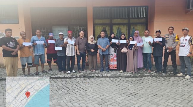 Bantuan Gubernur Sulsel untuk para Korban Kebakaran Rumah di Bulukumba (dok.)