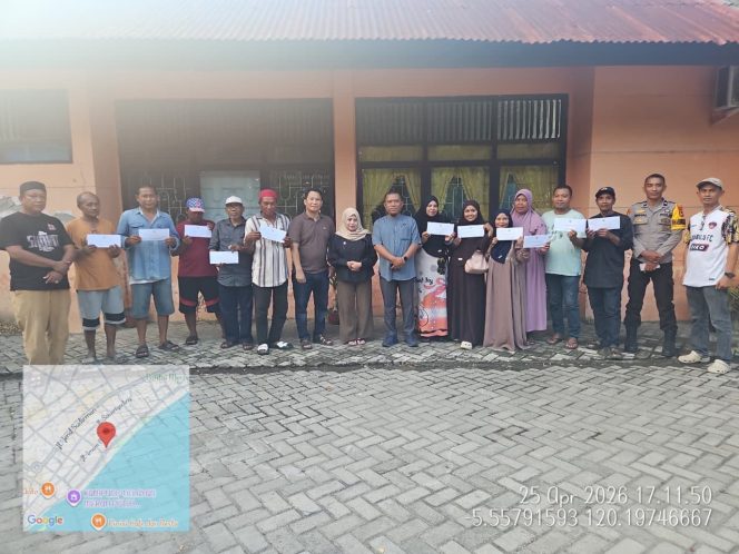 					Bantuan Gubernur Sulsel untuk para Korban Kebakaran Rumah di Bulukumba (dok.)