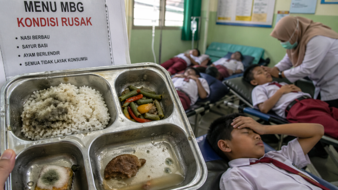 					Ilustrasi Menu MBG yang Rusak. [Foto: Berita.News/ AI]