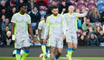 Selebrasi Erling Haaland dalam laga Burnley vs Manchester City di Liga Inggris 2025/2026, Kamis (23/4/2026). (c) AP Photo/Dave Thompson
