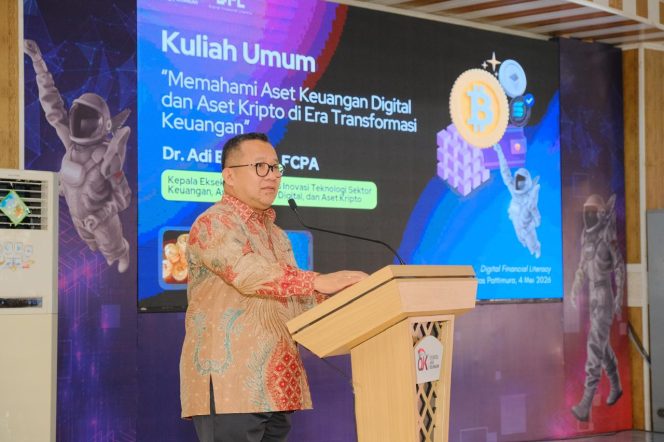 					 Kepala Eksekutif Pengawas Inovasi Teknologi Sektor Keuangan,Aset Keuangan Digital dan Aset Kripto OJK Adi Budiarso kuliah umum kegiatan Digital Financial Literacy (DFL) yang digelar di Aula RektoratUniversitas Pattimura (dok.)