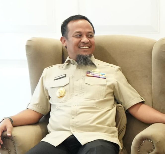 					Gubernur Sulsel Sambut Hangat Delegasi Alumni Mubes IKA Unhas