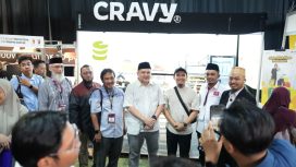 Wali Kota Makassar, Munafri Arifuddin, mengunjungi gelaran 15th Muslim Life Fair. Ist