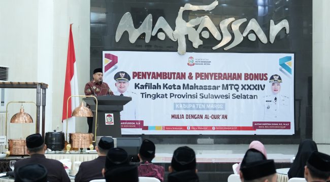 Wali Kota Makassar, guyur bonus kafilah MTQ Makassar. Ist