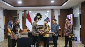 Wali Kota Parepare, Tasming Hamid Diterima Wamendagri Akhmad Wiyagus di Jakarta. [Foto: Ist]